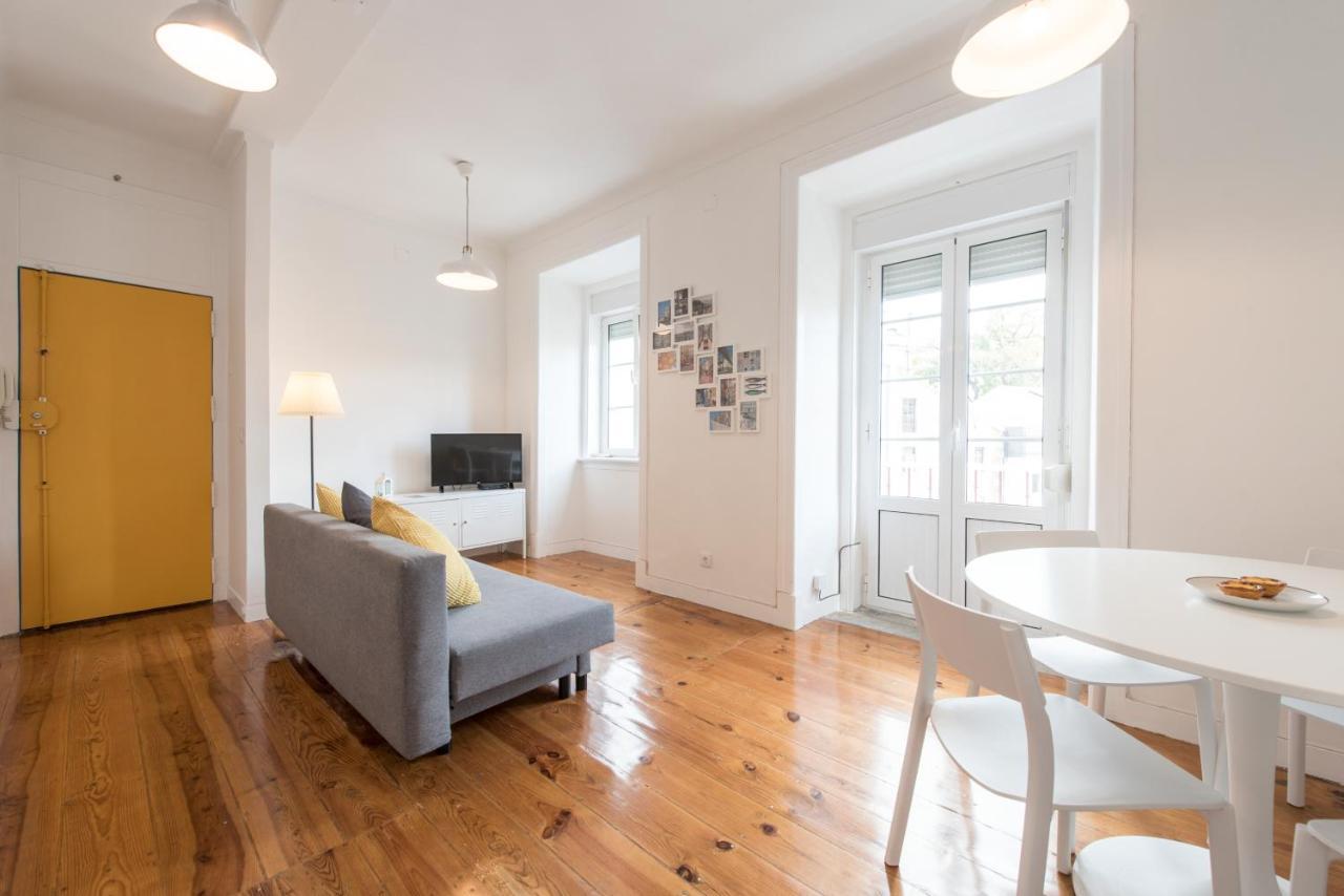 Cozy Apartment With Castel View Lisboa Exteriör bild